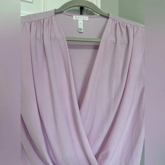 Leith Blouse in lilac color - Picture 2 of 4